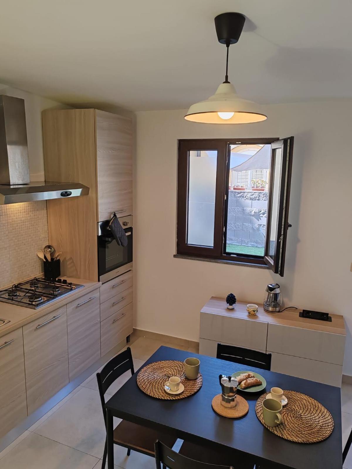 Etna Garden House: Oasis In The Heart Of Catania Villa Luaran gambar